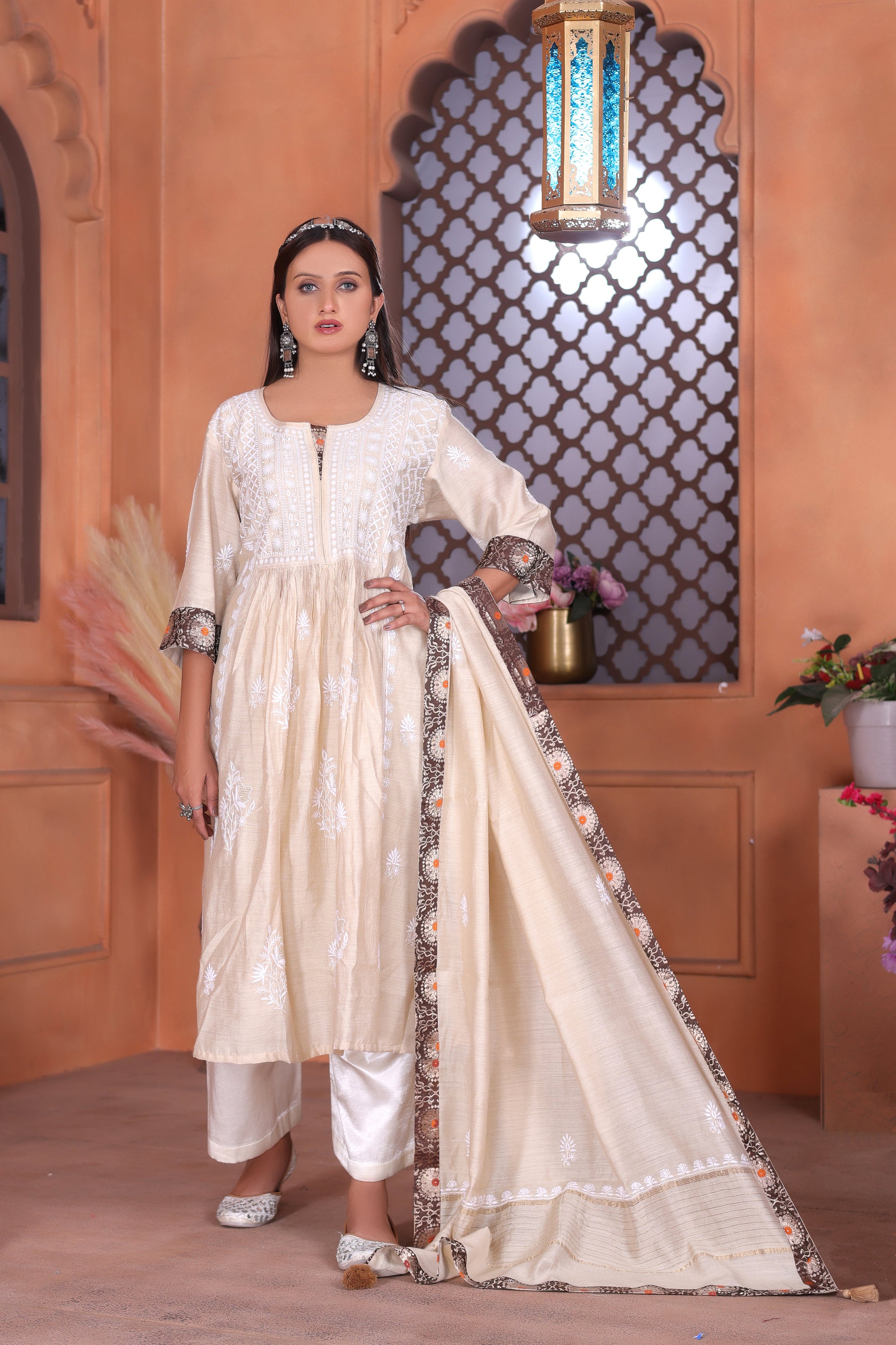 Lucknowi Suit With Inner Bottom and Duppata