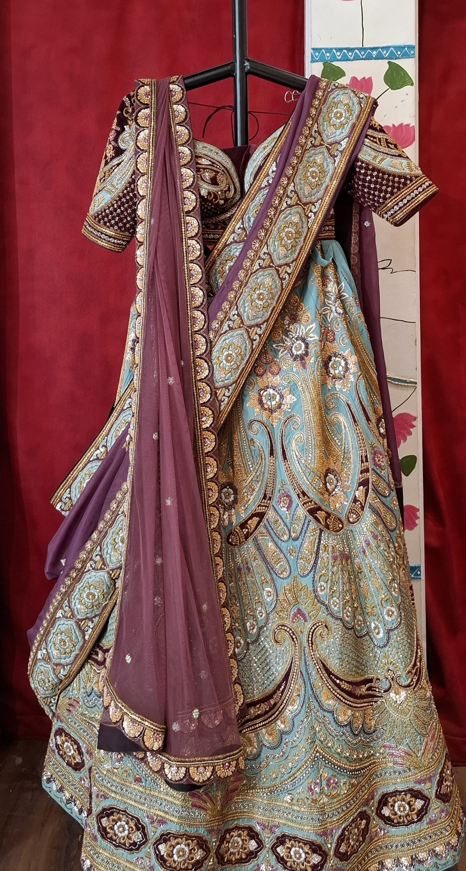 Heavy bridal lehnga with two dupptta