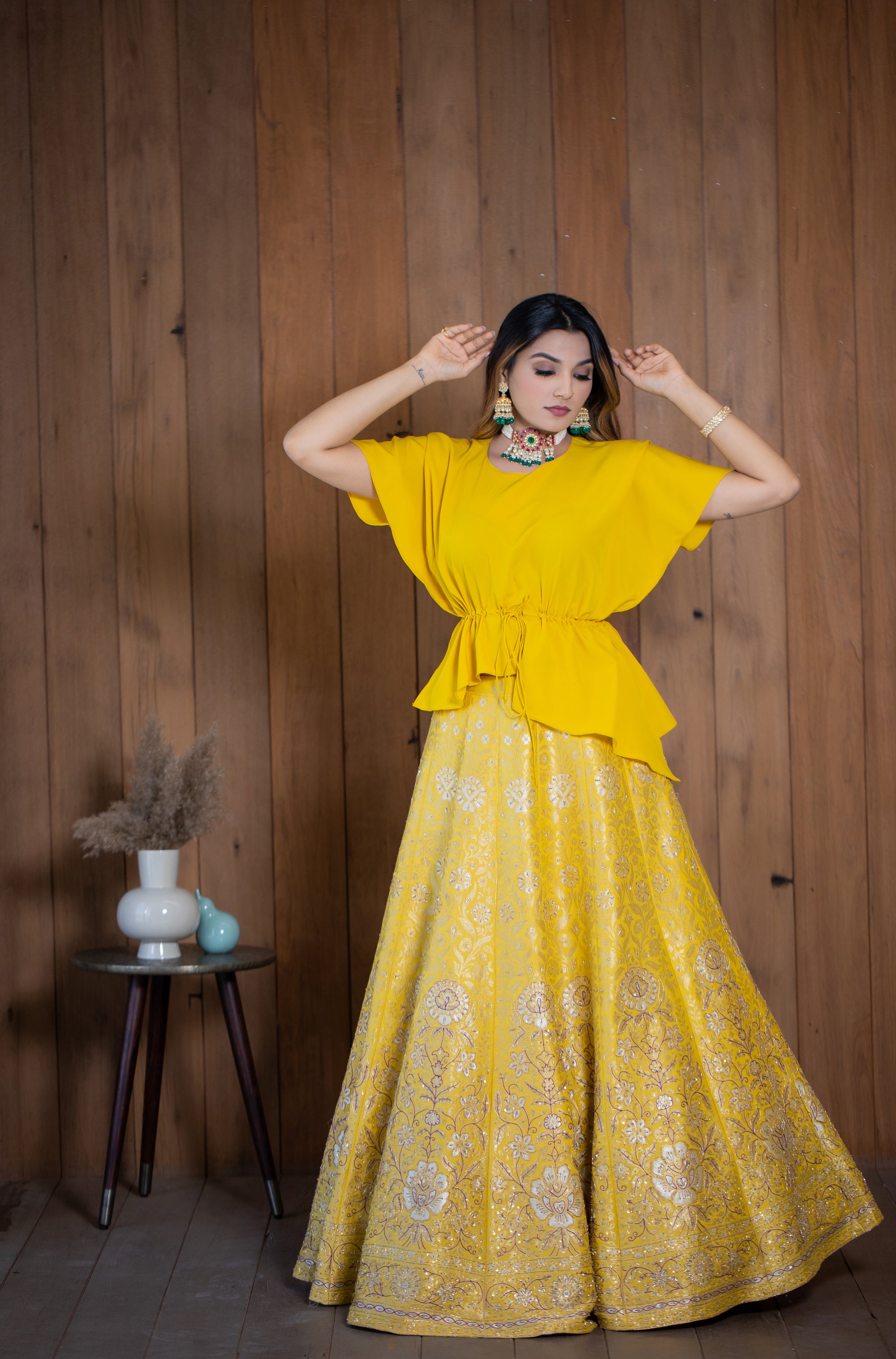 Shop Women's Designer jharokha Banarsi Lehenga | Aditi Gupta